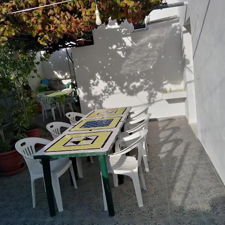 Casa Jashmine * Arguayo