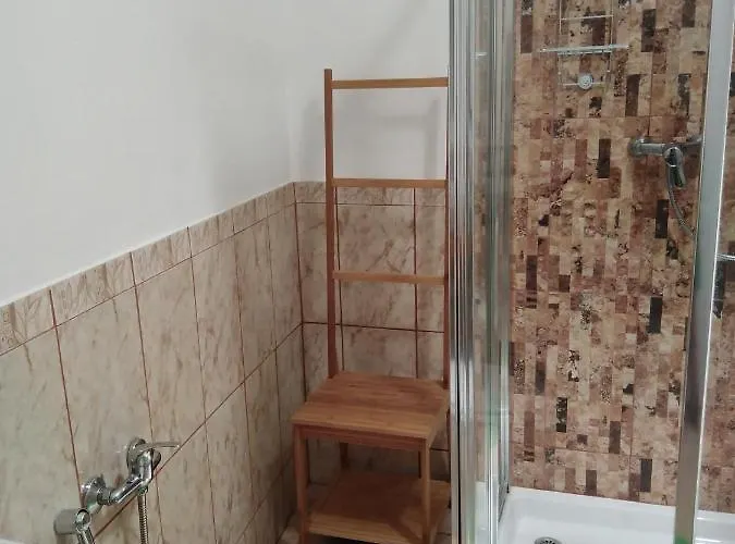 Casa Jashmine * Arguayo